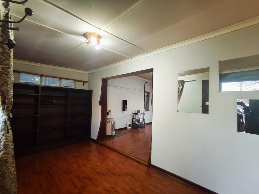 5 Bedroom Property for Sale in Wilgehof Free State